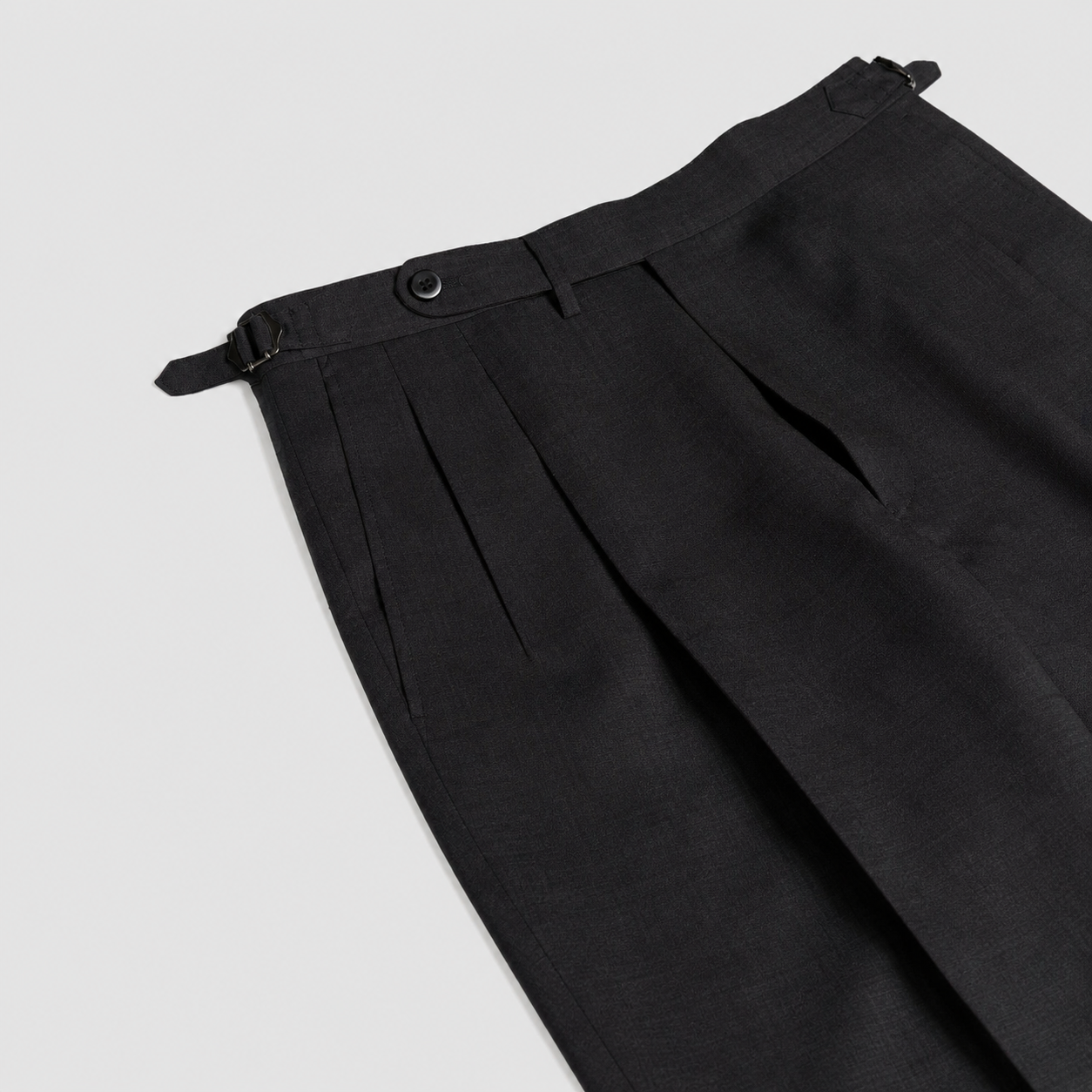 Echizenya | Black Pleated Washable Tropical Wool Trousers