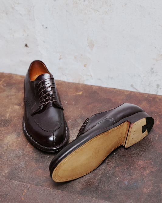 Alden | D6616 OAK ROOM Limited V-tip Blucher Color 8 Cordovan
