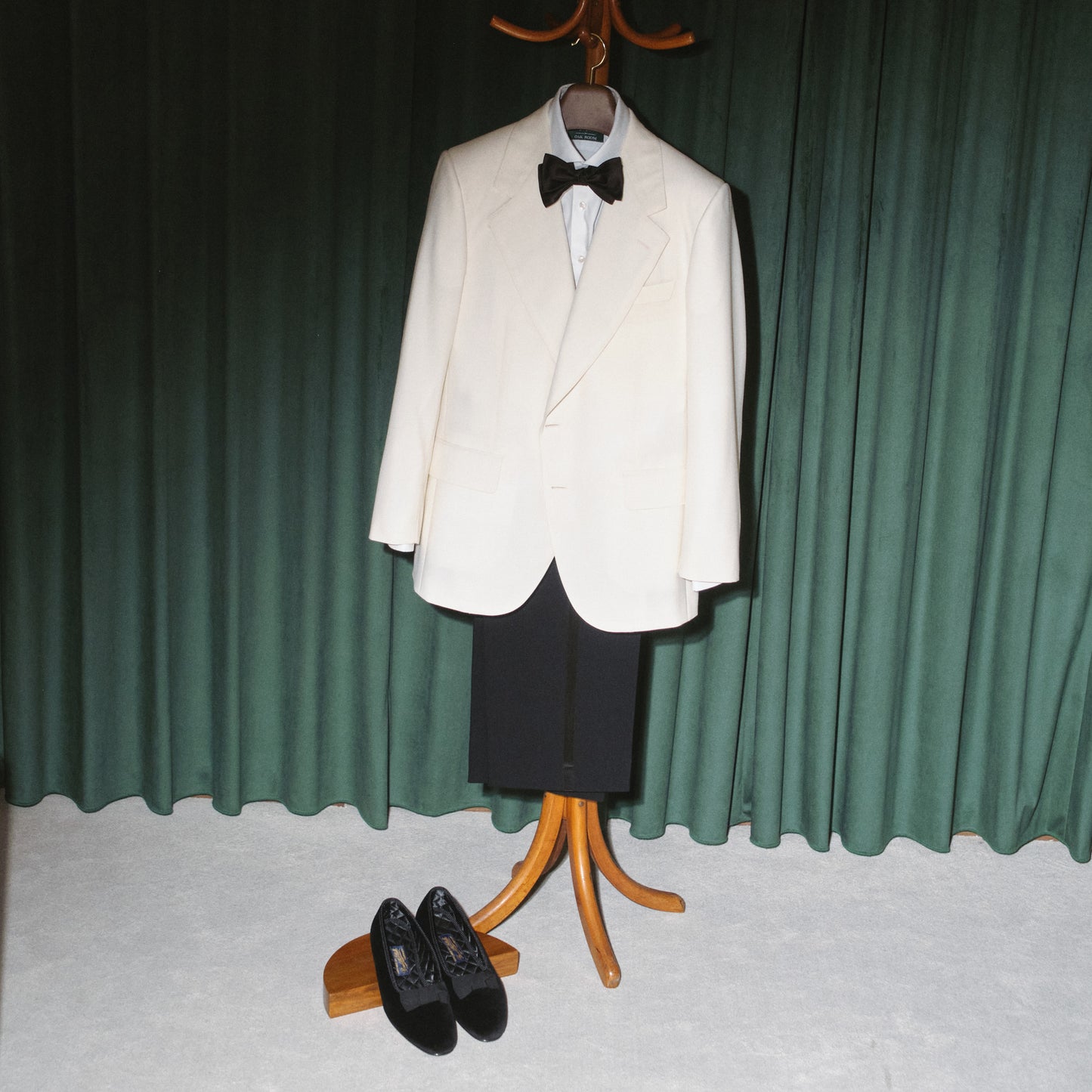 Husbands Paris | Single Breasted Jacket in Wool Cream