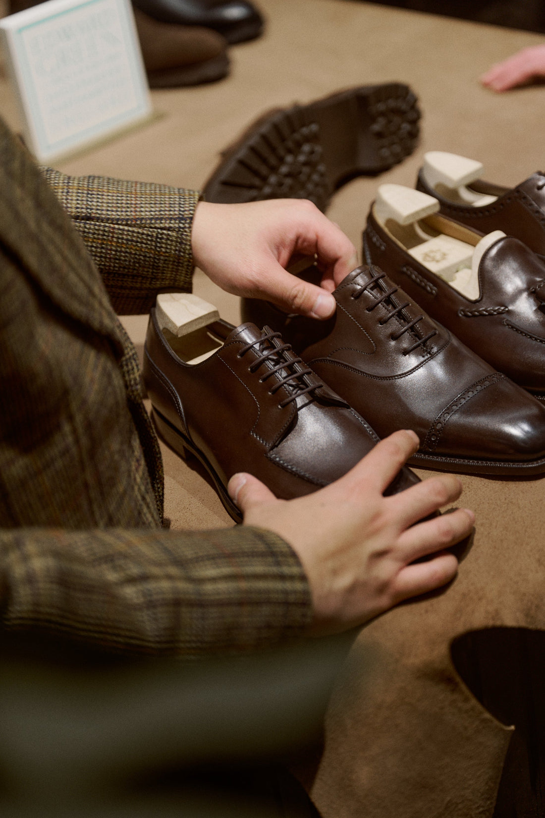 Edward Green兩大經典Dover和Chelsea，怎麼挑選？