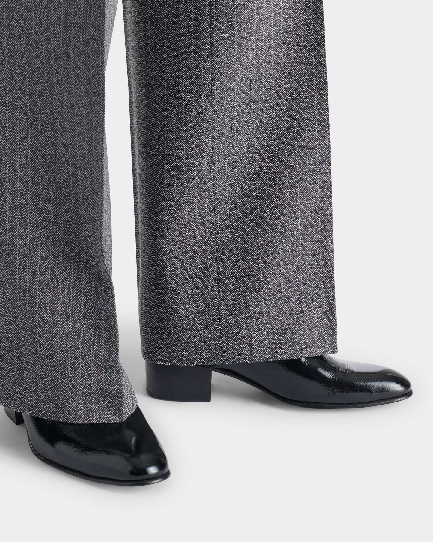 Husbands Paris | Wide Trousers in 4-ply Virgin Wool Twill Grey Herringbone With Stripes