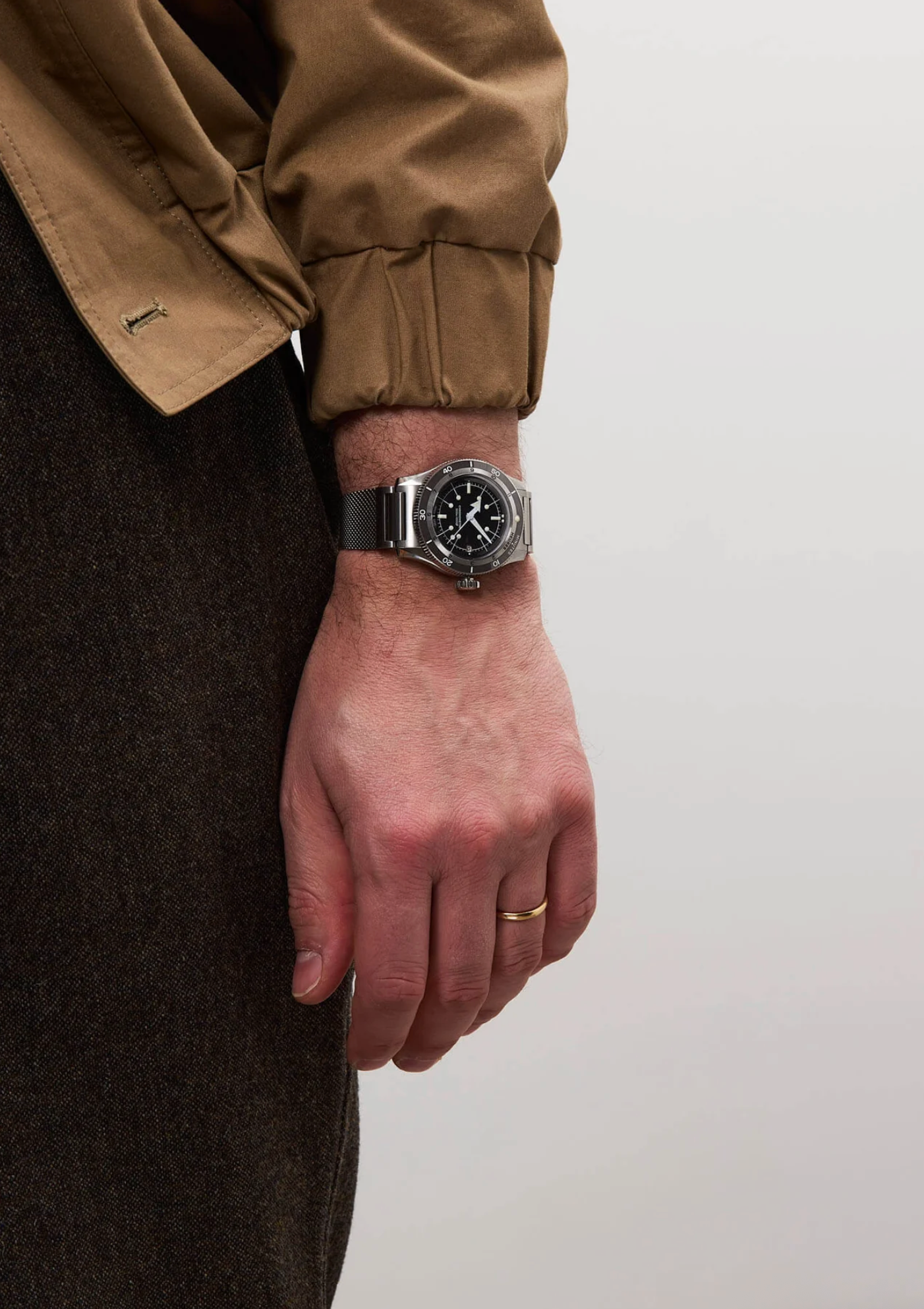 Serica | Ref. 5330 Antimagnetic Diving Chronometer With Date