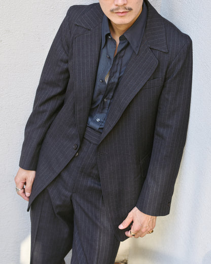 Harry Mundy | Faintree Suit Charcoal