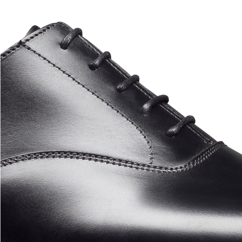 Crockett & Jones | Belgrave Medallion Toe Cap Oxford Black Calf