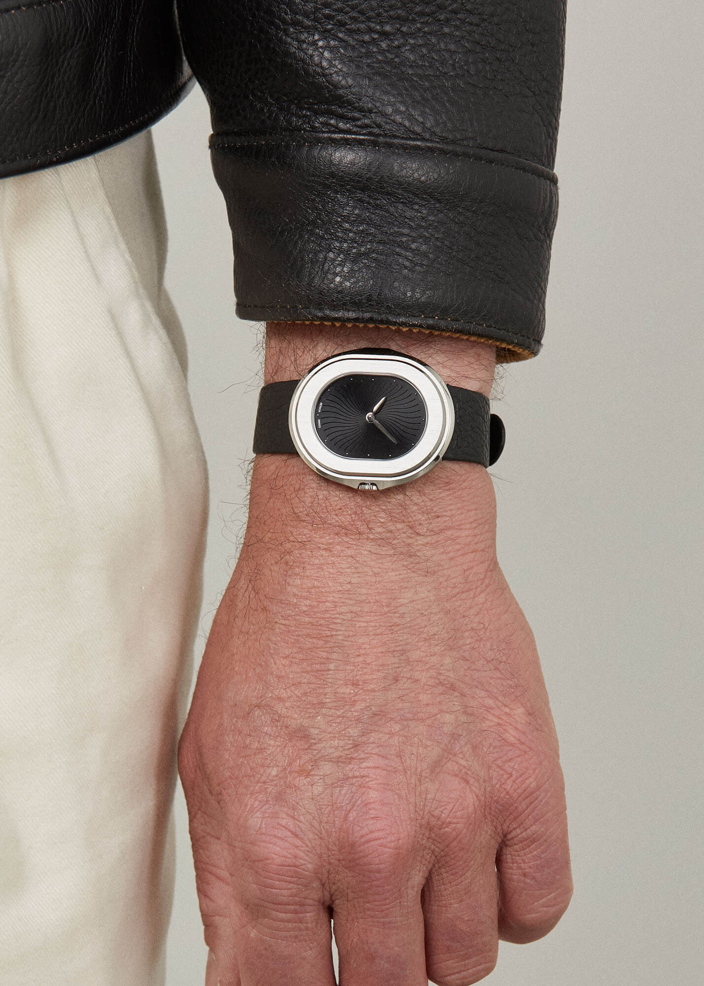 Serica | Ref. 1174-2 Parade Satin Black