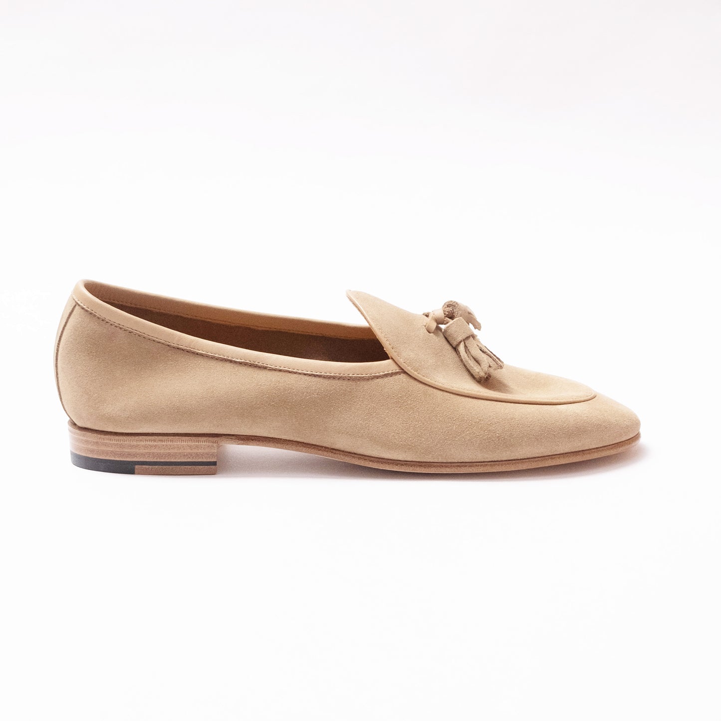 Oriental Shoemaker | Women Windy Tassel Loafer Unlined Beige Suede